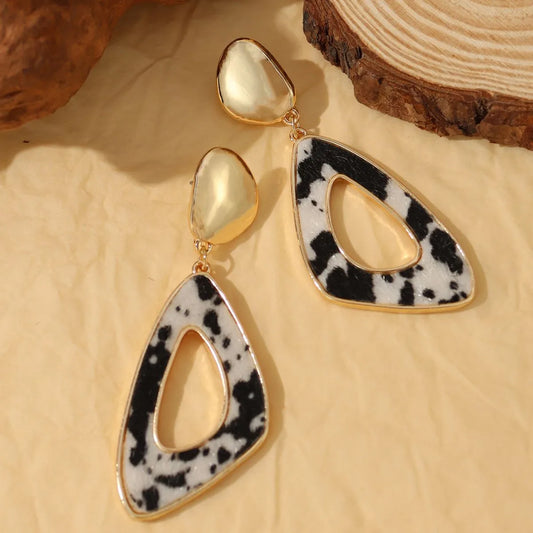 1 Pair Retro Color Block Printing Iron Drop Earrings