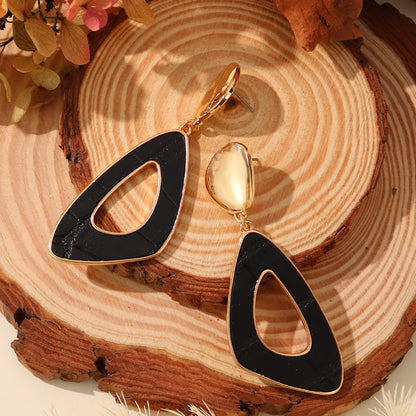 1 Pair Retro Color Block Printing Iron Drop Earrings