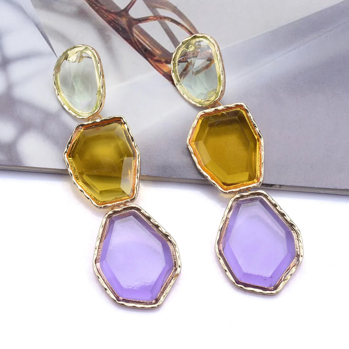 Wholesale Jewelry Retro Geometric Alloy Resin Plating Inlay Drop Earrings