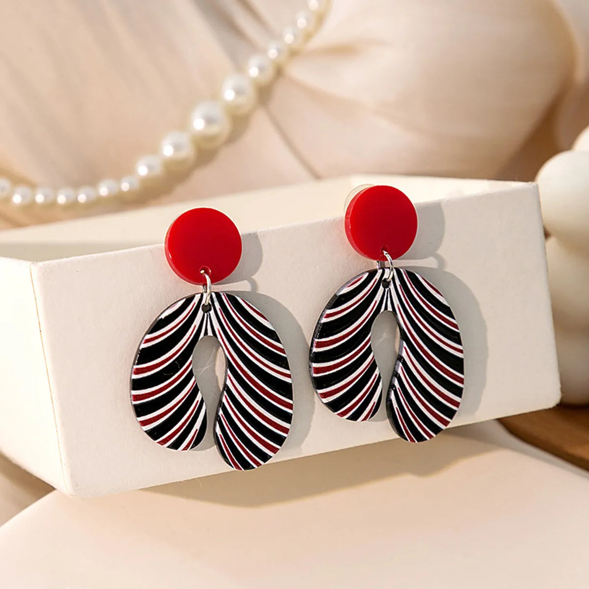 Wholesale Jewelry Retro Stripe Arylic Plating Drop Earrings