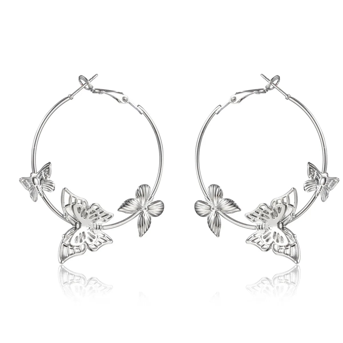 1 Pair Simple Style Classic Style Butterfly Hollow Out Iron Earrings