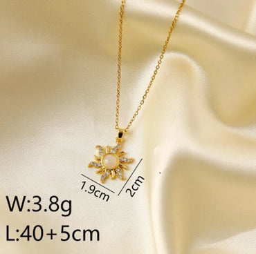 Wholesale Jewelry Simple Style Classic Style Commute Sun Titanium Steel Resin Zircon 18K Gold Plated Inlay Pendant Necklace