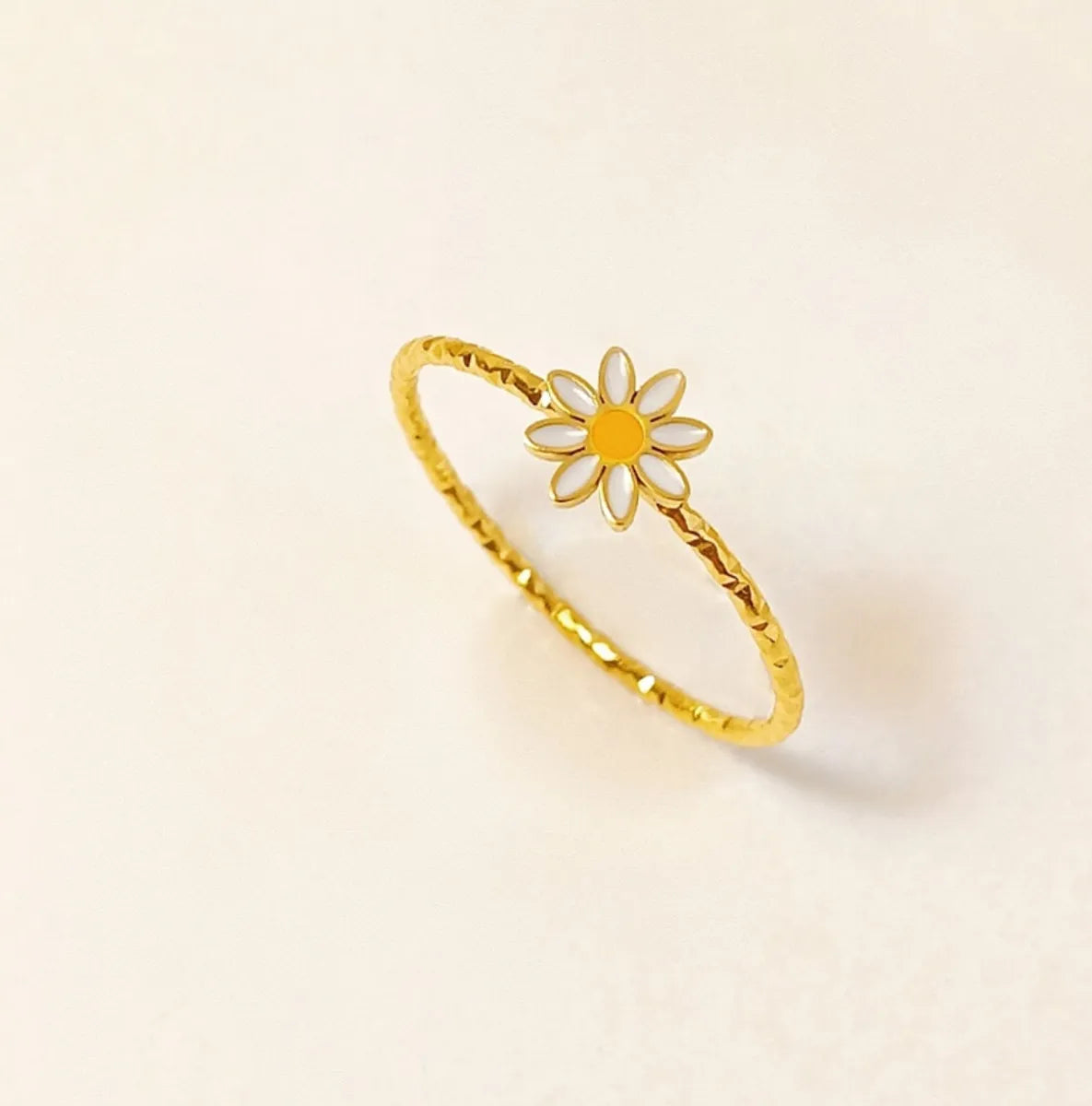 Wholesale Jewelry Simple Style Classic Style Daisy 304 Stainless Steel Titanium Steel 18K Gold Plated Plating Rings