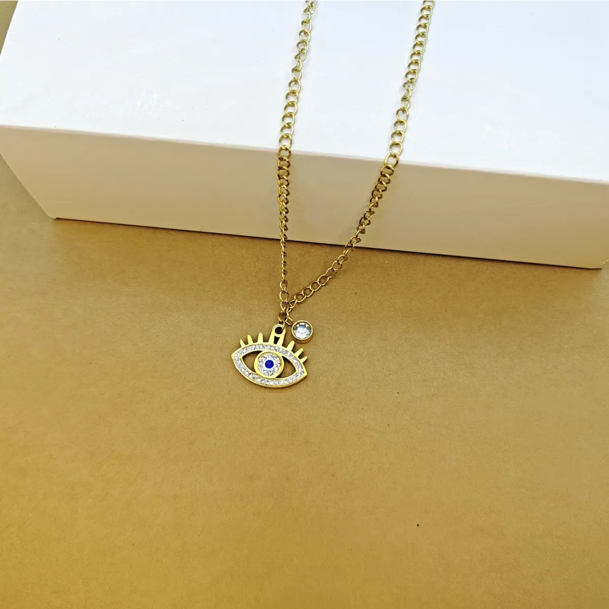 Wholesale Jewelry Simple Style Classic Style Eye Stainless Steel Rhinestones Inlay Pendant Necklace