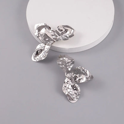 1 Pair Simple Style Classic Style Flower Plating Alloy Silver Plated Ear Studs