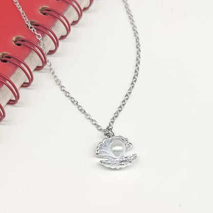 Wholesale Jewelry Simple Style Classic Style Shell Zinc Alloy Gold Plated Silver Plated Plating Pendant Necklace