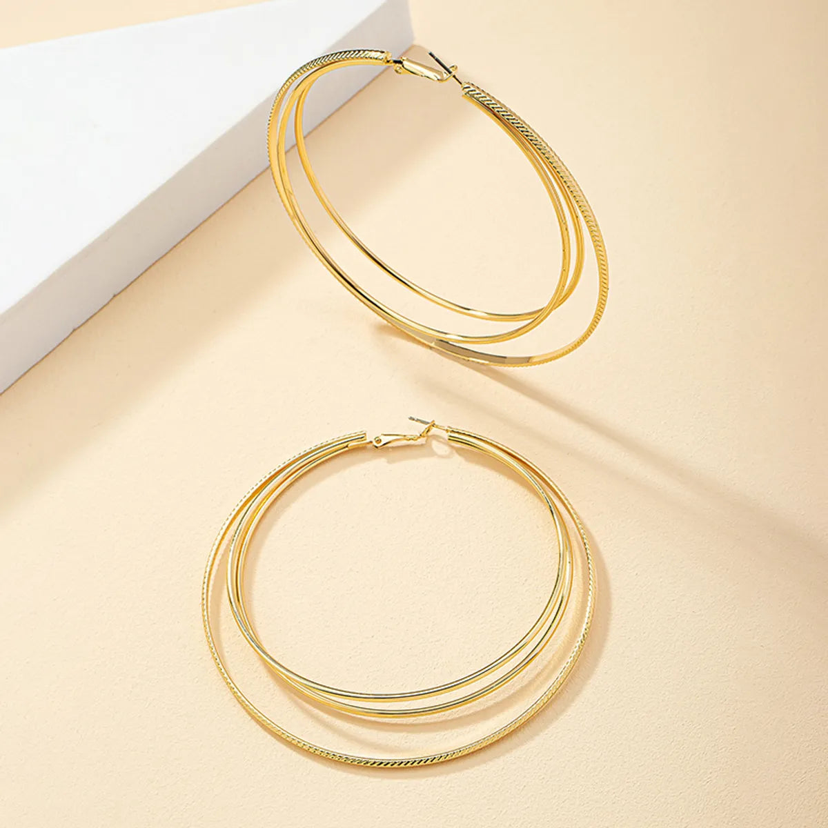 Wholesale Jewelry Simple Style Classic Style Solid Color Alloy Ferroalloy 14k Gold Plated Plating Hoop Earrings