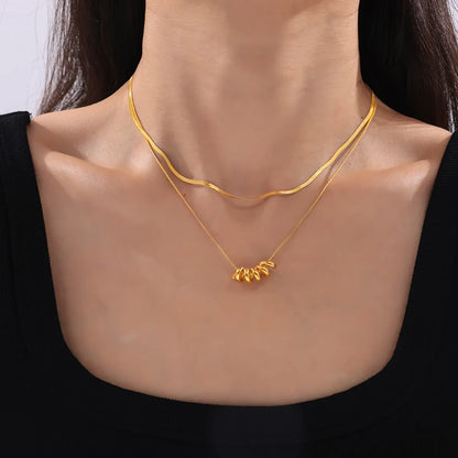 Wholesale Jewelry Simple Style Commute Lines 304 Stainless Steel 18K Gold Plated Plating Layered Necklaces