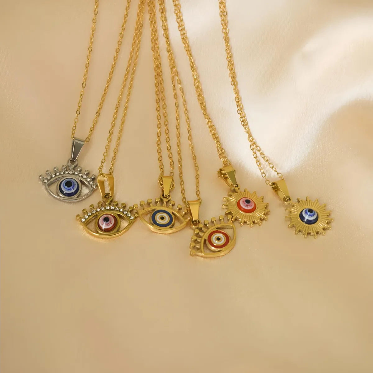 Wholesale Jewelry Simple Style Devil'S Eye 304 Stainless Steel Diamond Plating Pendant Necklace