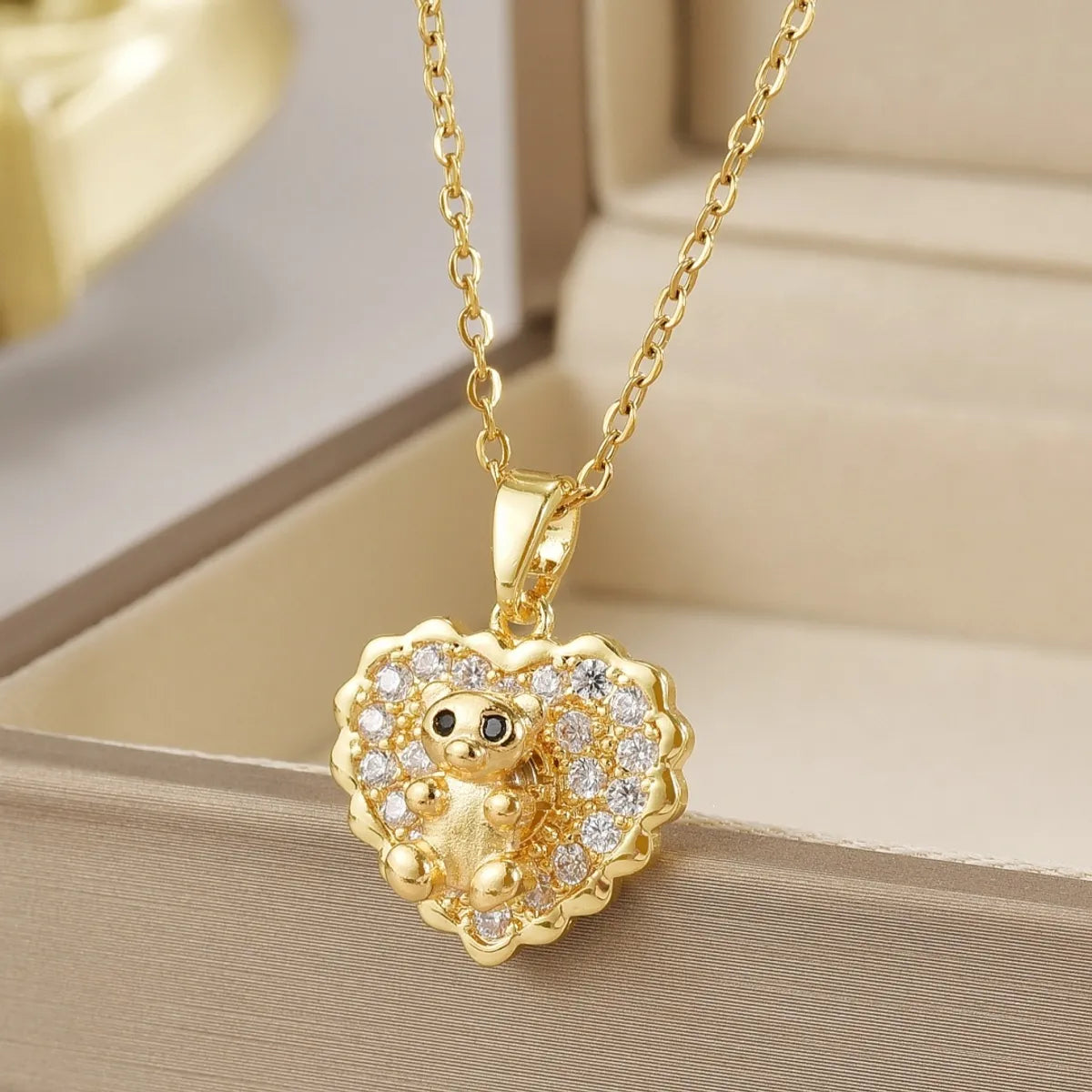 Wholesale Jewelry Simple Style Flower Titanium Steel Irregular Plating Pendant Necklace