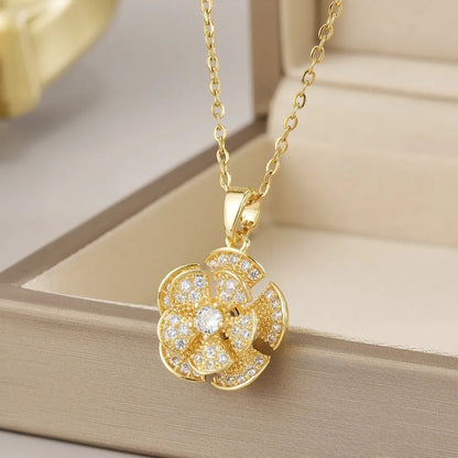 Wholesale Jewelry Simple Style Flower Titanium Steel Irregular Plating Pendant Necklace