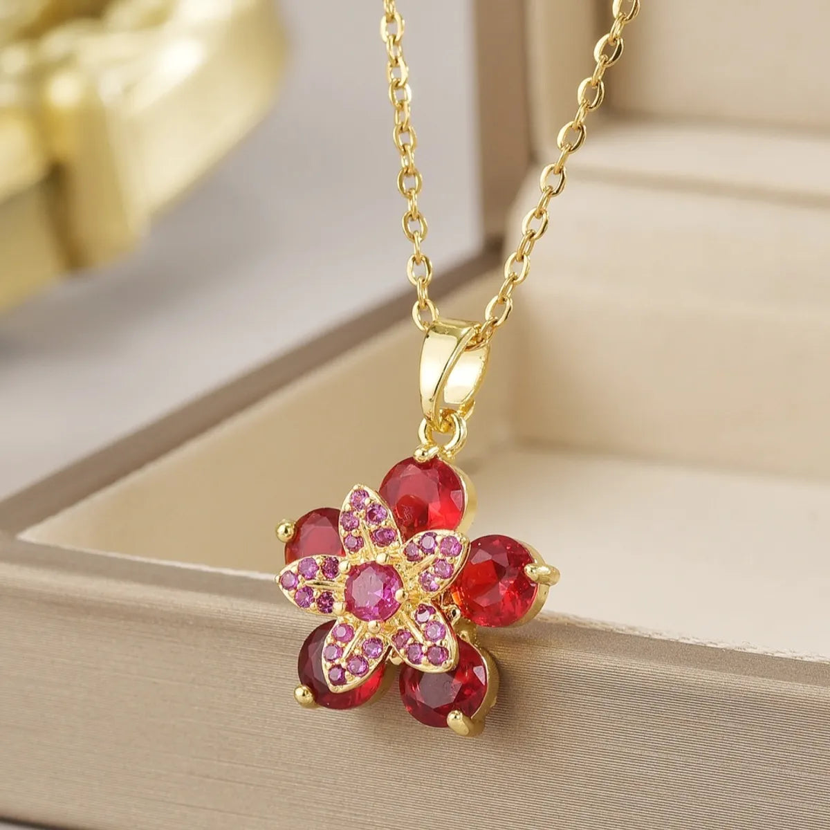 Wholesale Jewelry Simple Style Flower Titanium Steel Irregular Plating Pendant Necklace