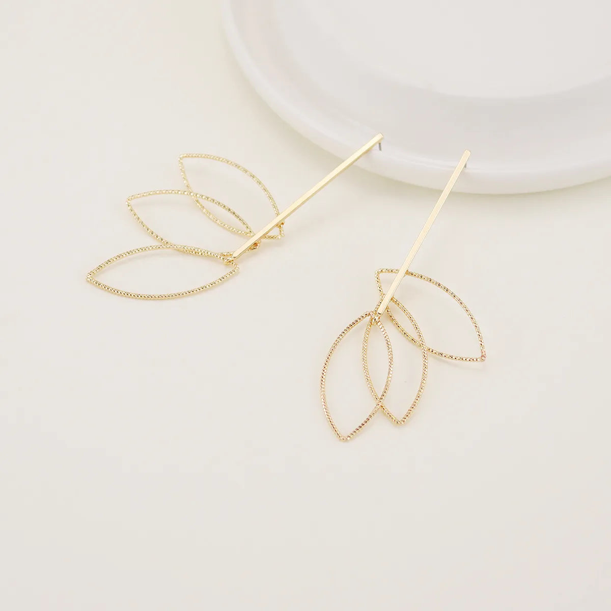 Wholesale Jewelry Simple Style Geometric Iron Hollow Out Ear Studs