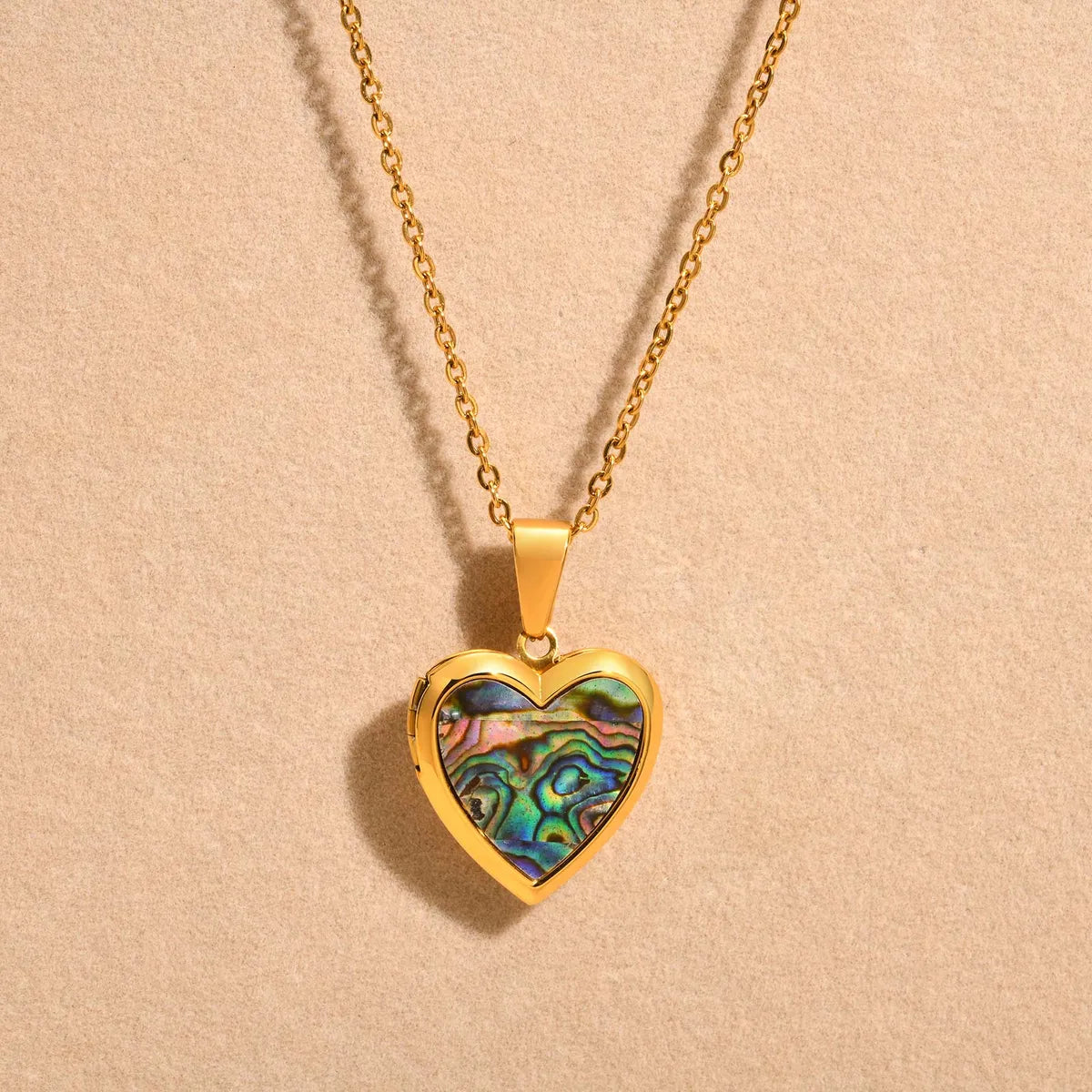 Wholesale Jewelry Simple Style Heart Shape 201 Stainless Steel Shell 18K Gold Plated Plating