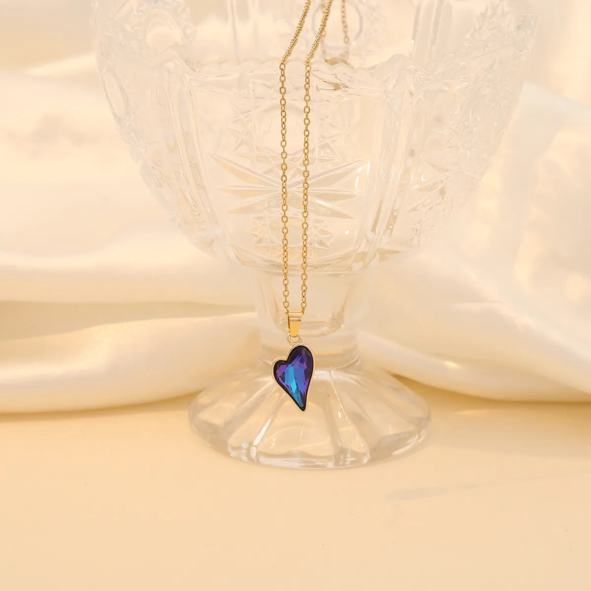 Wholesale Jewelry Simple Style Heart Shape 304 Stainless Steel Glass 18K Gold Plated Plating Inlay Pendant Necklace