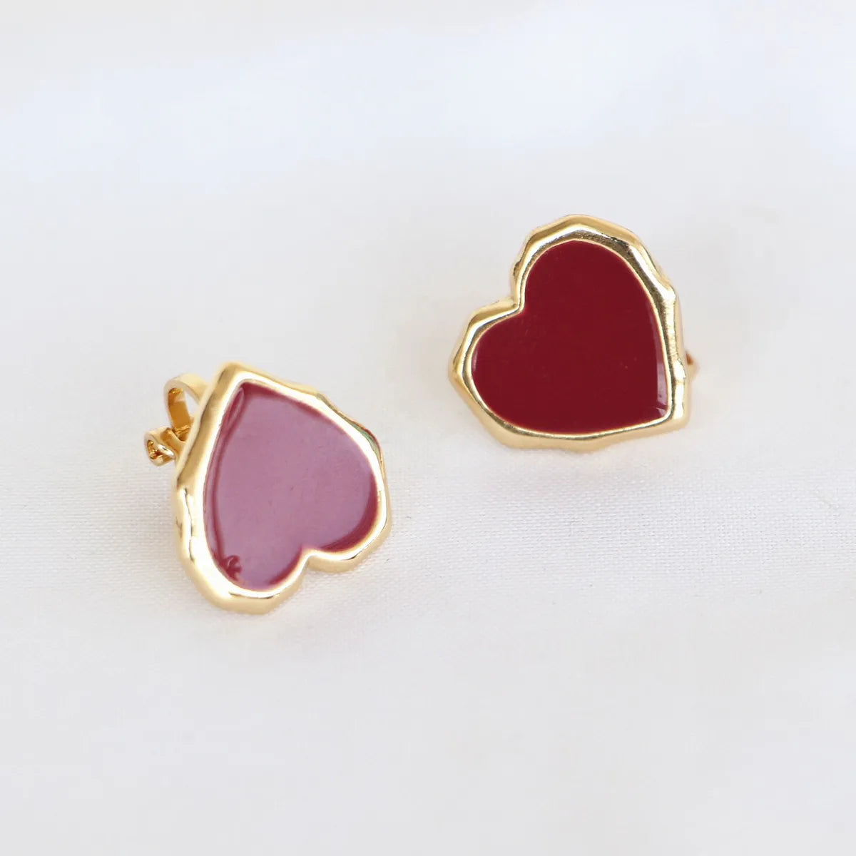 Wholesale Jewelry Simple Style Heart Shape Alloy Enamel Ear Studs