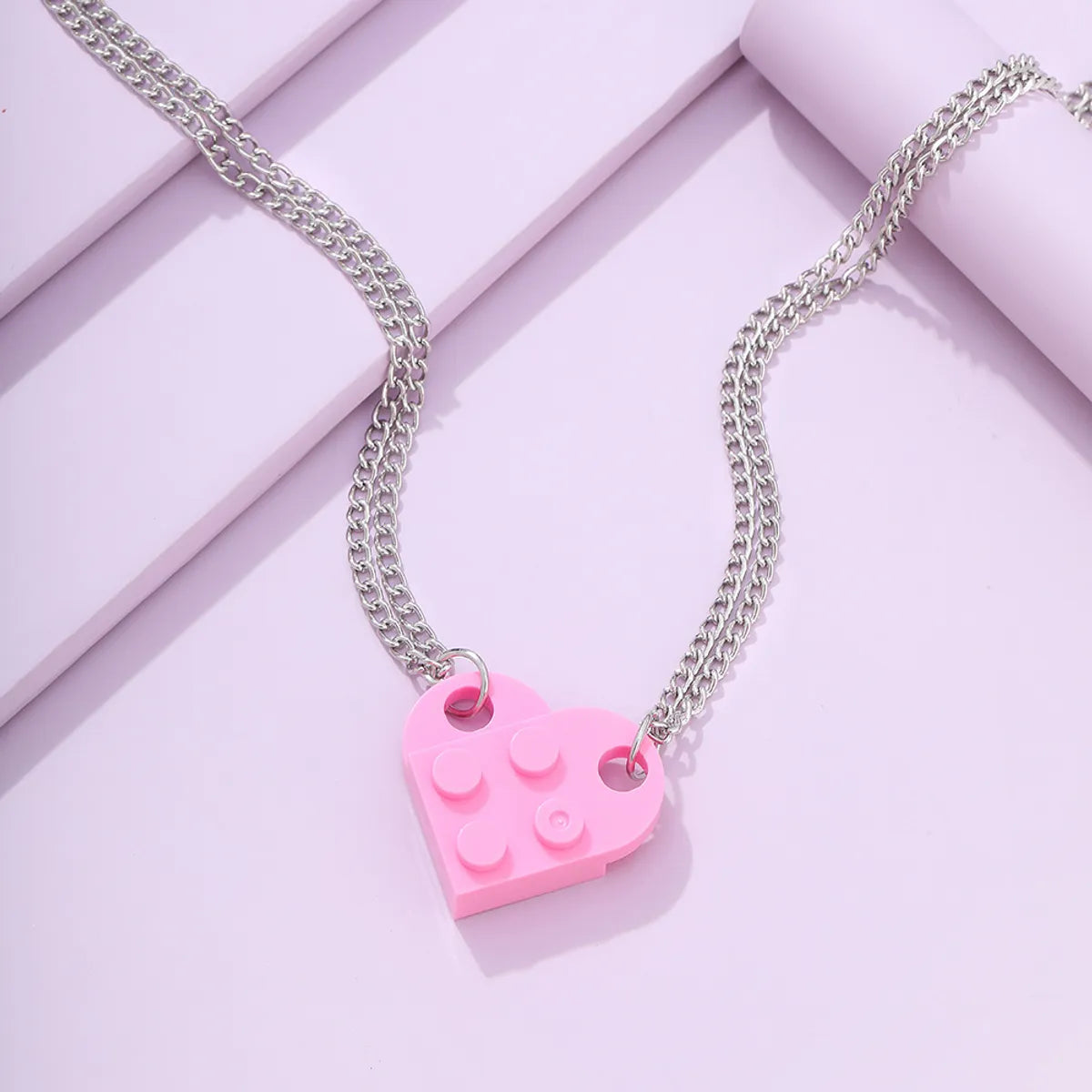 Wholesale Jewelry Simple Style Heart Shape Alloy Resin Pendant Necklace