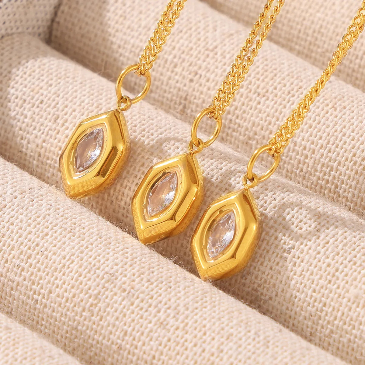 Wholesale Jewelry Simple Style Korean Style Hexagon 304 Stainless Steel 18K Gold Plated Plating Pendant Necklace Necklace