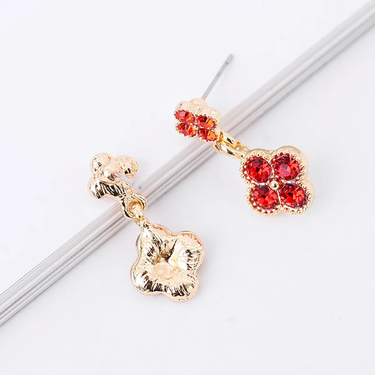 Wholesale Jewelry Simple Style Petal Alloy Gold Plated Plating Inlay Drop Earrings