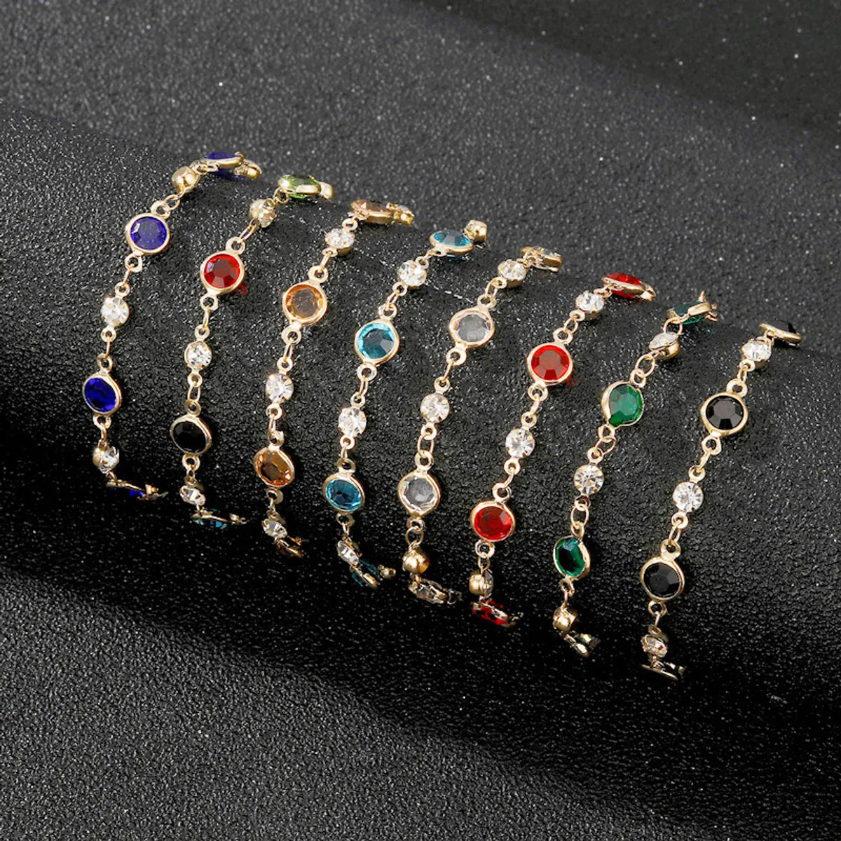 Wholesale Jewelry Simple Style Round Alloy Zircon Inlay Bracelets