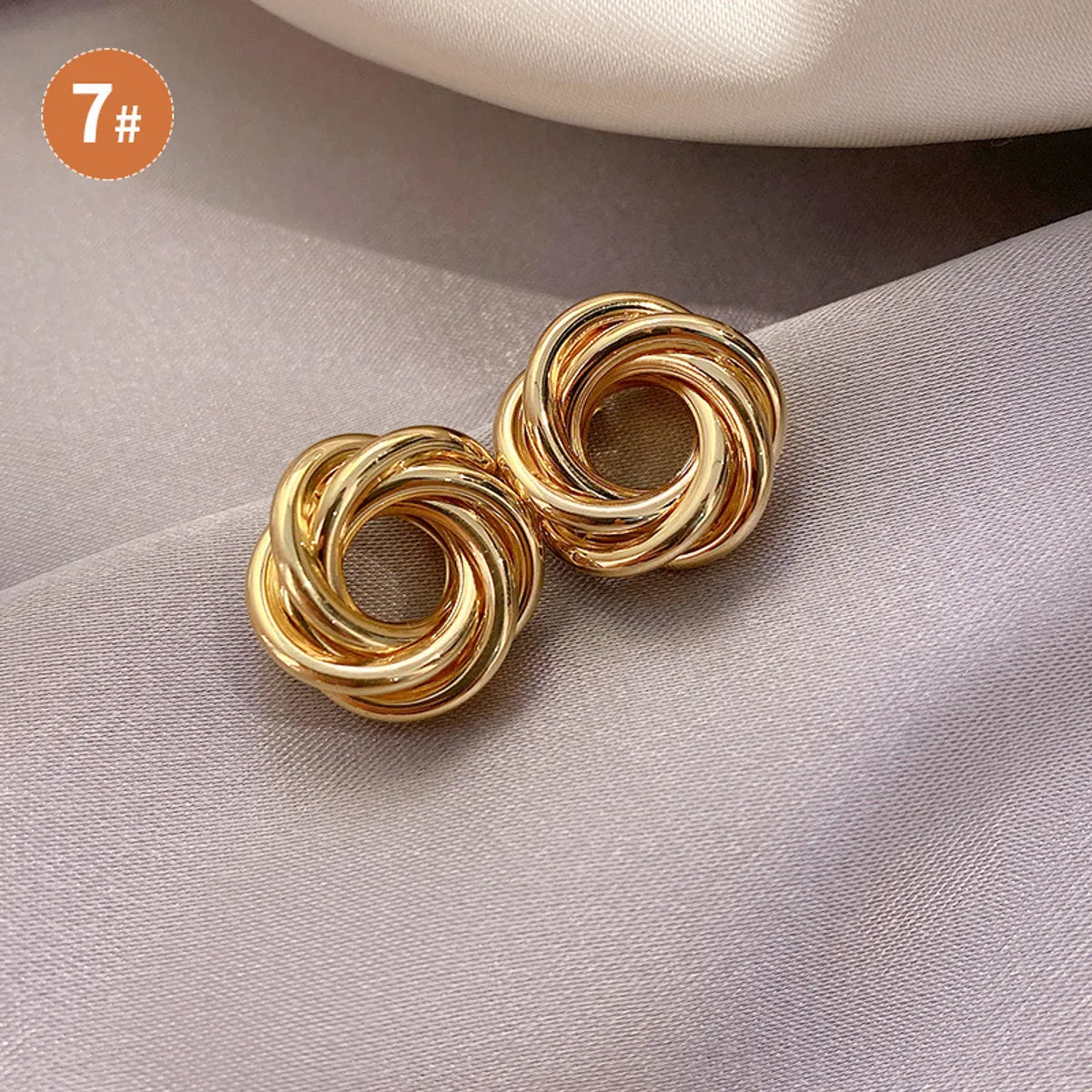 1 Pair Simple Style Solid Color Plating Metal Ear Studs