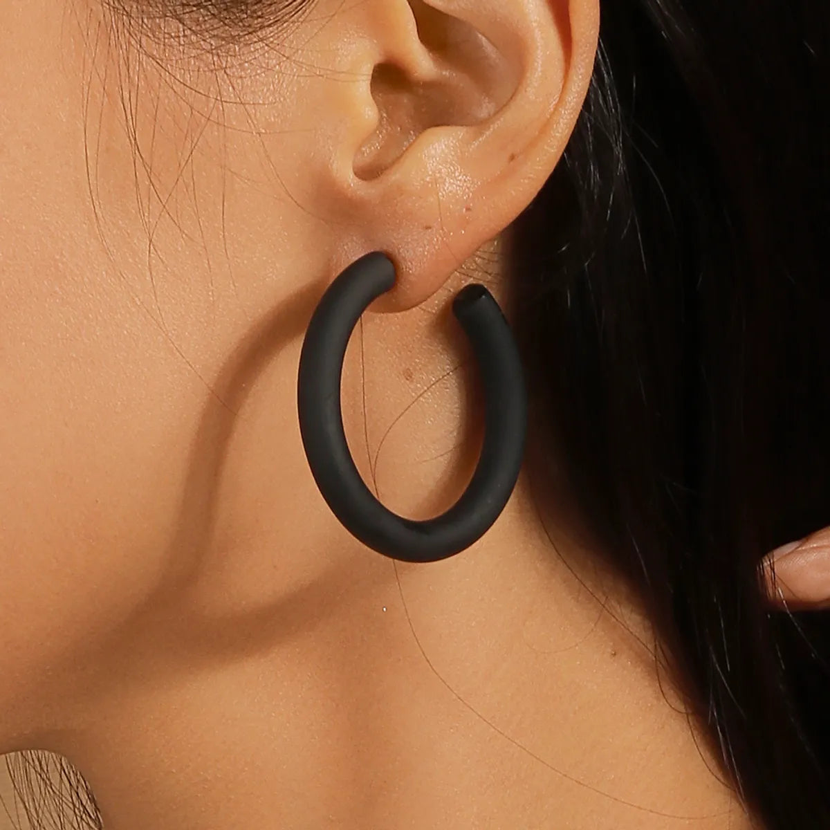 Wholesale Jewelry Simple Style Solid Color Plastic Ear Studs