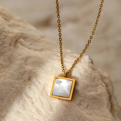 Wholesale Jewelry Simple Style Square 304 Stainless Steel Shell 14K Gold Plated Inlay Pendant Necklace