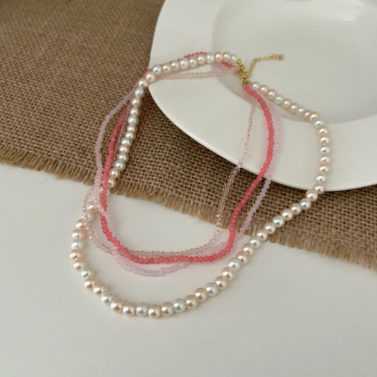 Wholesale Jewelry Sweet Color Block Artificial Pearl Layered Necklaces