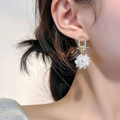 1 Pair Sweet Flower Imitation Pearl Alloy Drop Earrings