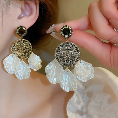 Wholesale Jewelry Sweet Flower Imitation Pearl Drop Earrings Earrings