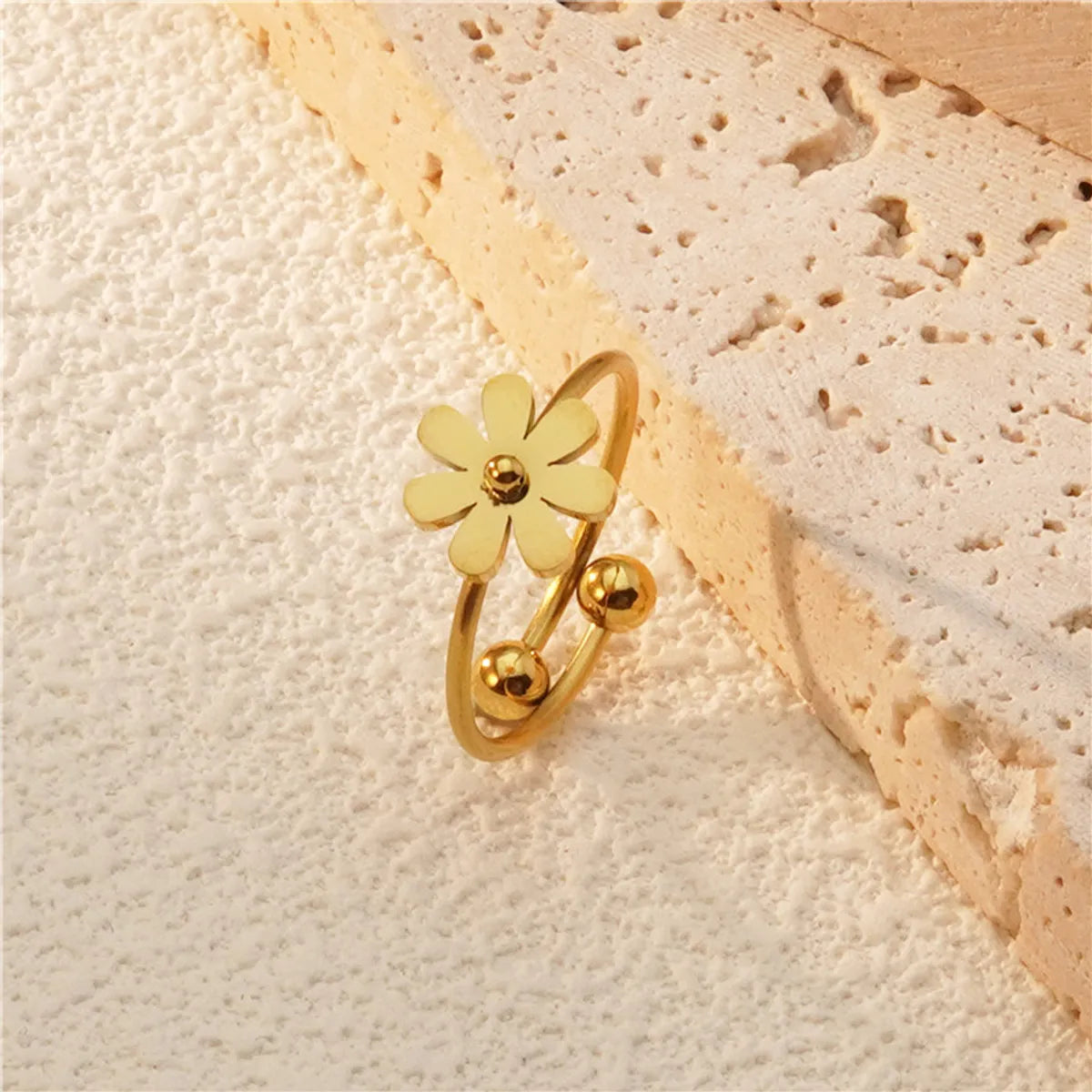 Wholesale Jewelry Sweet Simple Style Flower 304 Stainless Steel 18K Gold Plated Plating Open Rings