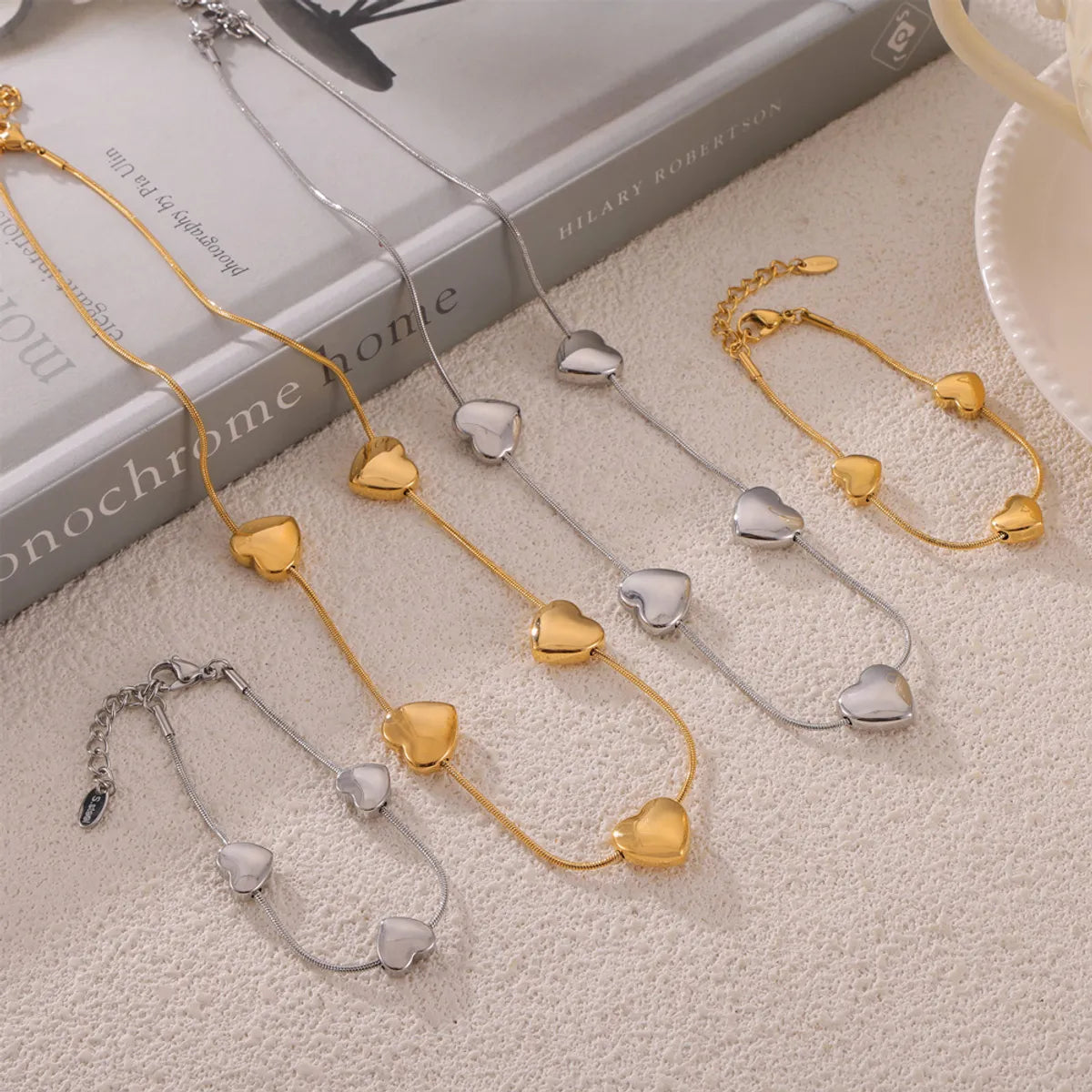 Wholesale Jewelry Sweet Simple Style Heart Shape 304 Stainless Steel 18K Gold Plated Bracelets Necklace