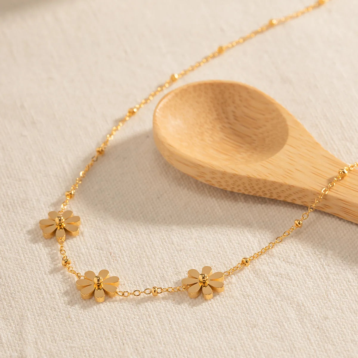 Wholesale Jewelry Vacation Simple Style Flower 304 Stainless Steel Rhinestones 18K Gold Plated Plating Inlay Necklace