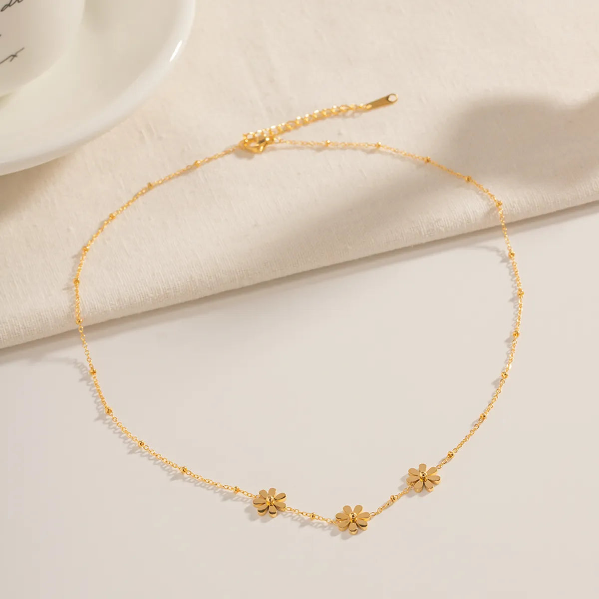 Wholesale Jewelry Vacation Simple Style Flower 304 Stainless Steel Rhinestones 18K Gold Plated Plating Inlay Necklace