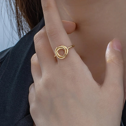 Vintage Style Circle Iron Hollow Out Women'S Rings