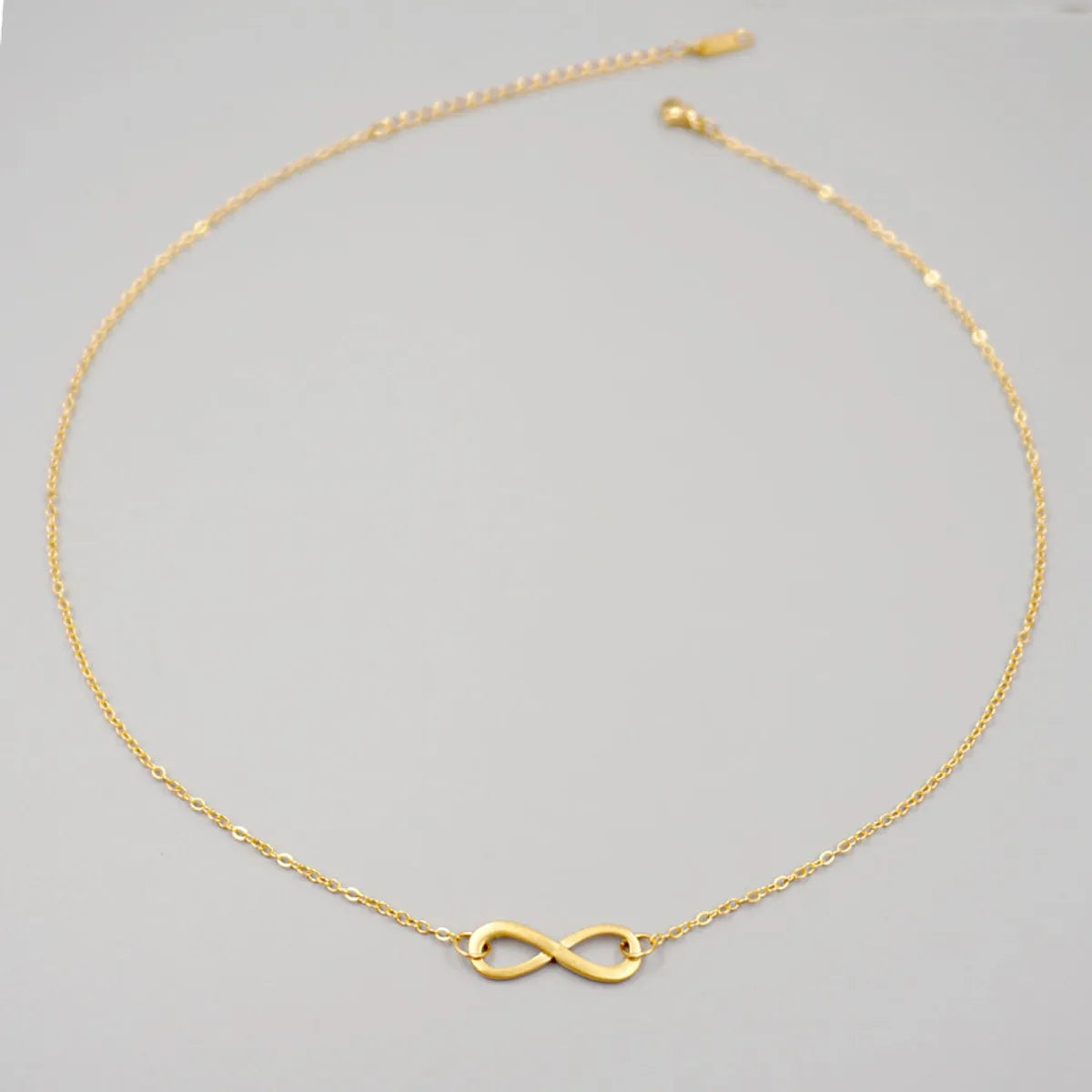 Wholesale Jewelry Vintage Style Handmade Simple Style Infinity 304 Stainless Steel Gold Plated Hollow Out Necklace