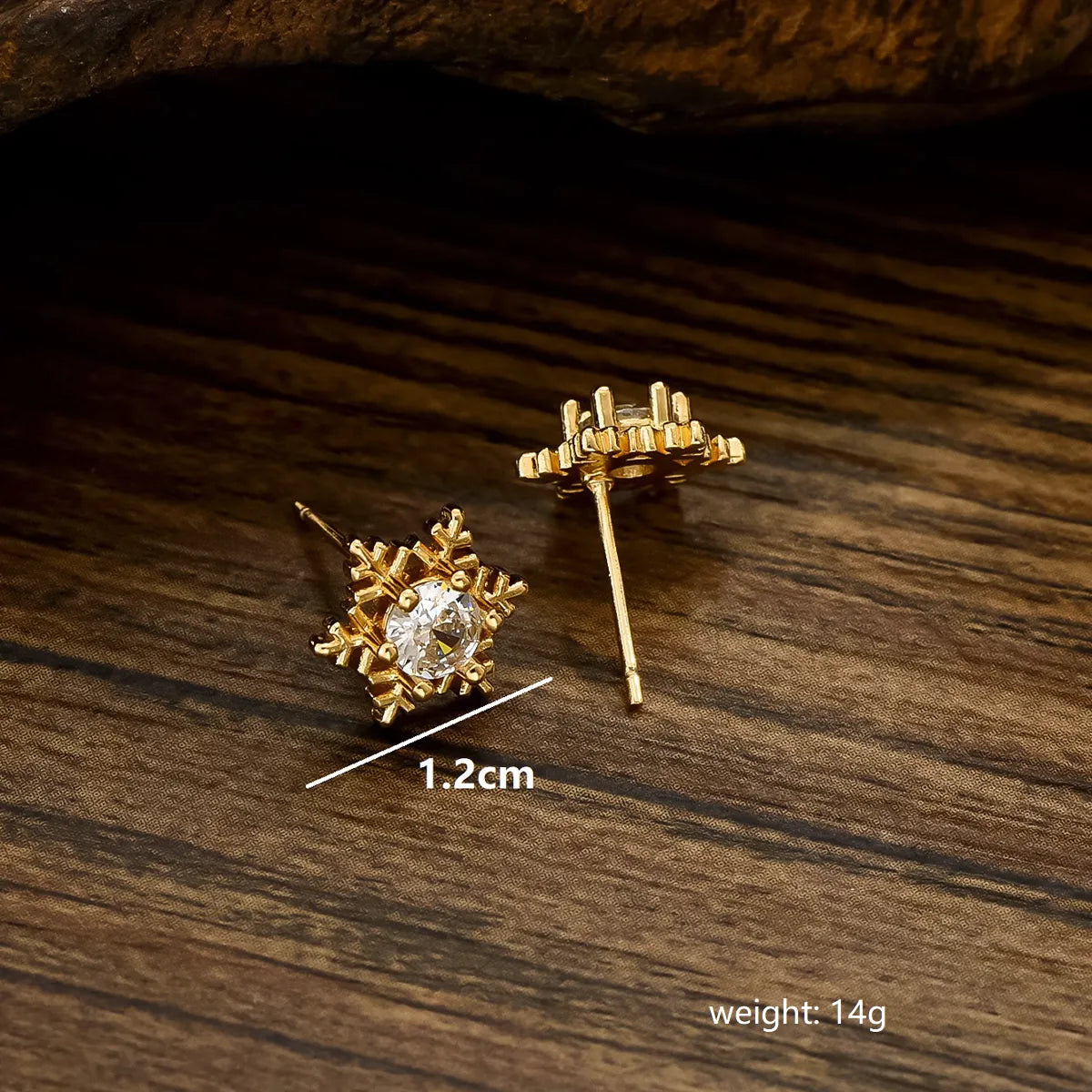 1 Pair Vintage Style Snowflake Plating Inlay Copper Alloy Zircon 18k Gold Plated Ear Studs