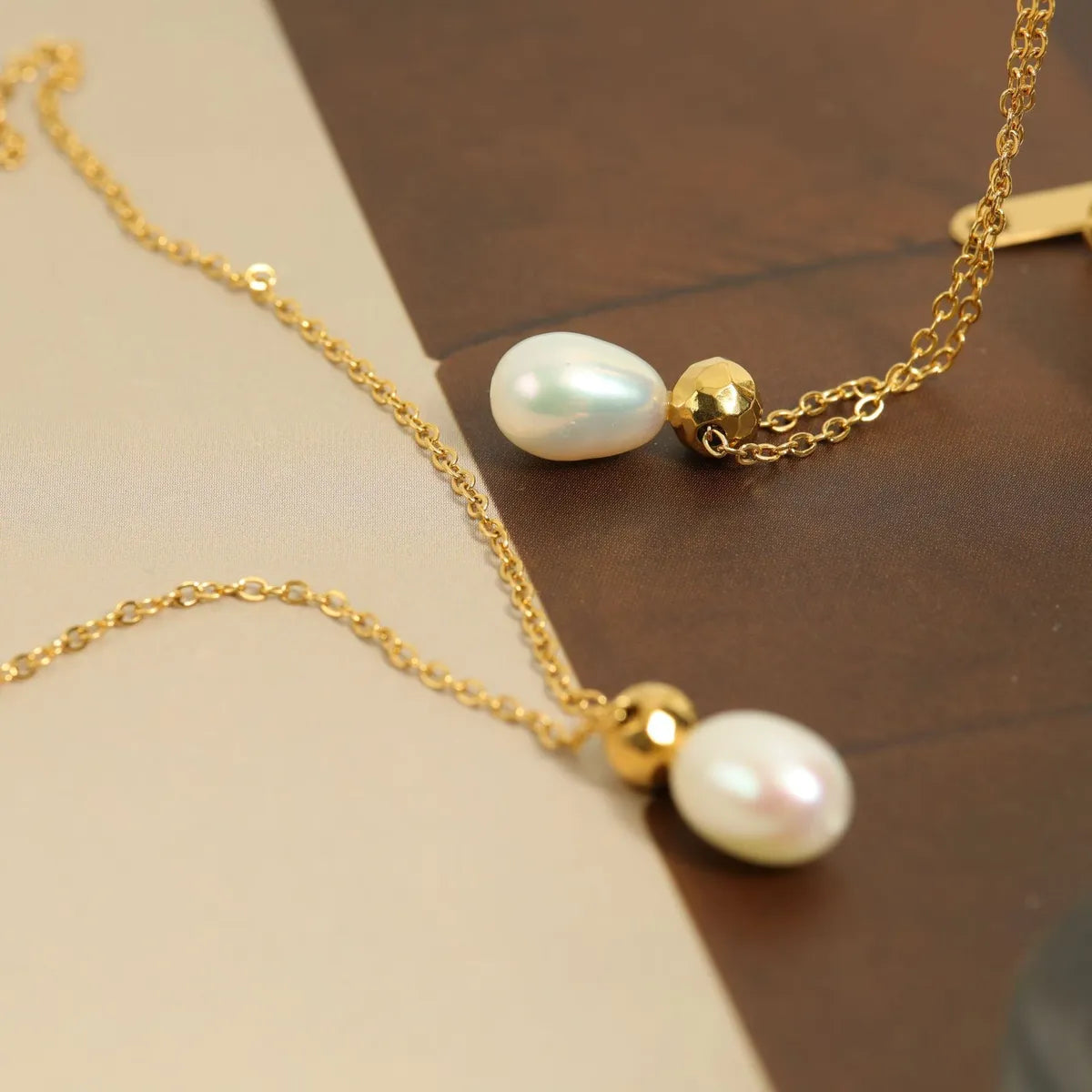 Wholesale Luxurious Classic Style Geometric Freshwater Pearl Titanium Steel Plating Inlay Gold Plated Silver Plated Zircon Necklace