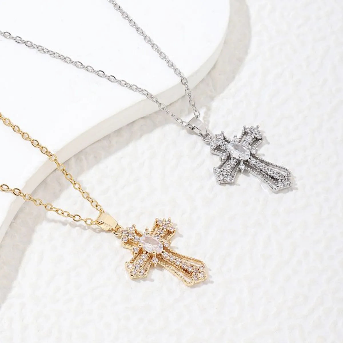 Wholesale Luxurious Cross Stainless Steel Plating Inlay 18k Gold Plated White Gold Plated Zircon Pendant Necklace