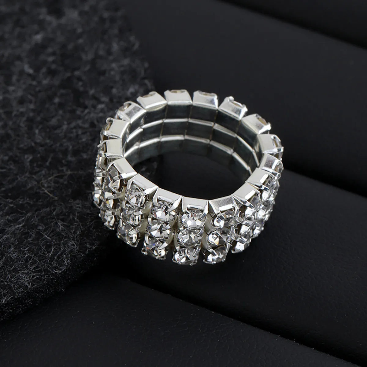 Wholesale Multi-drain Diamond Elastic Ring