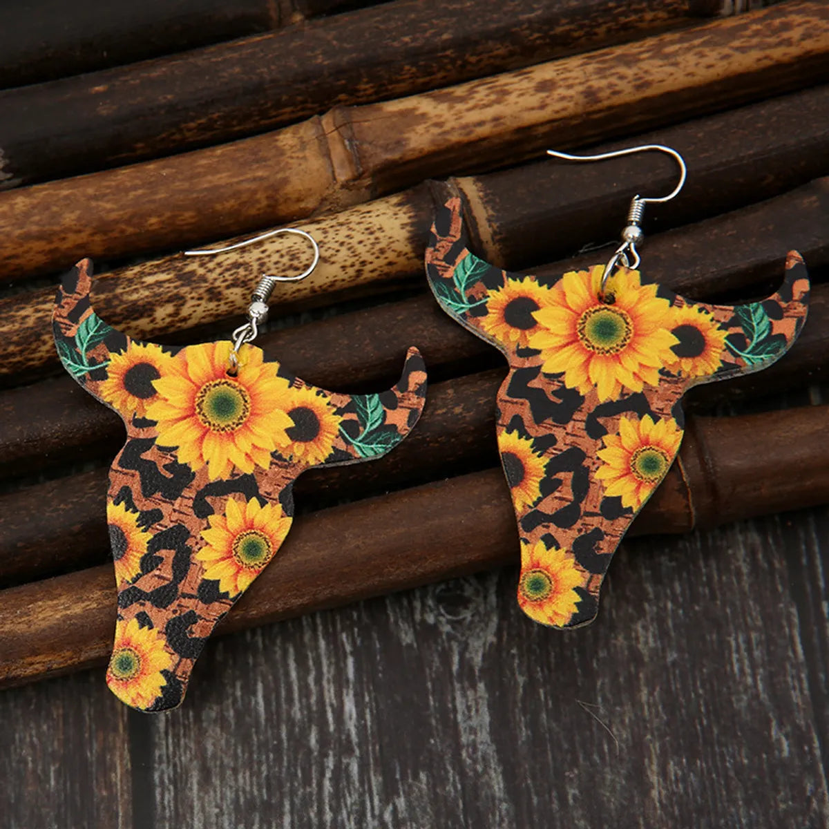 Wholesale Retro Bull Head Sunflower Leather Earrings Gooddiy