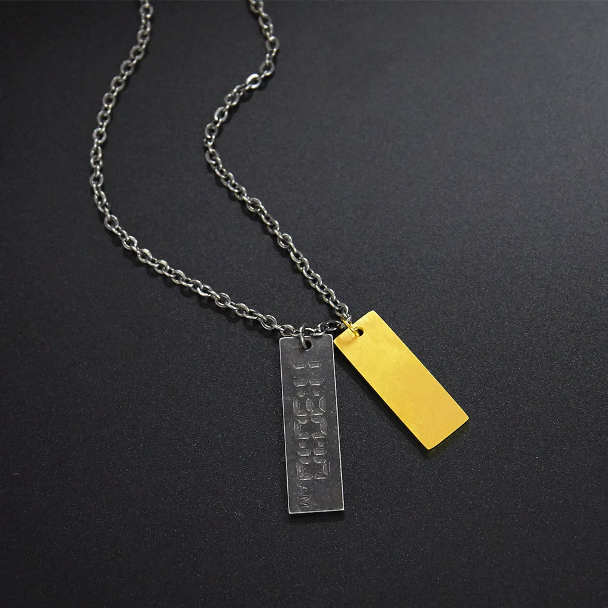 Wholesale Retro Color Block Stainless Steel Polishing Pendant Necklace