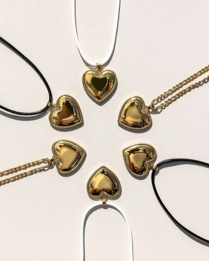 Retro Heart Shape Titanium Steel Plating 18k Gold Plated Pendant Necklace