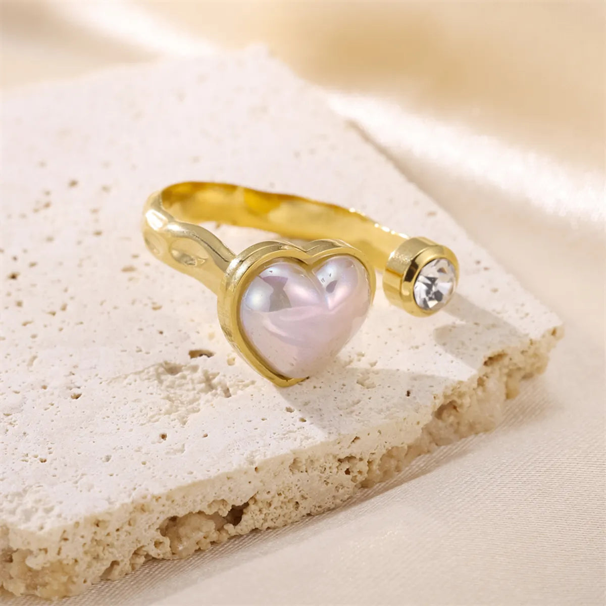 Wholesale Shiny Heart Shape Stainless Steel Inlay Zircon Open Rings