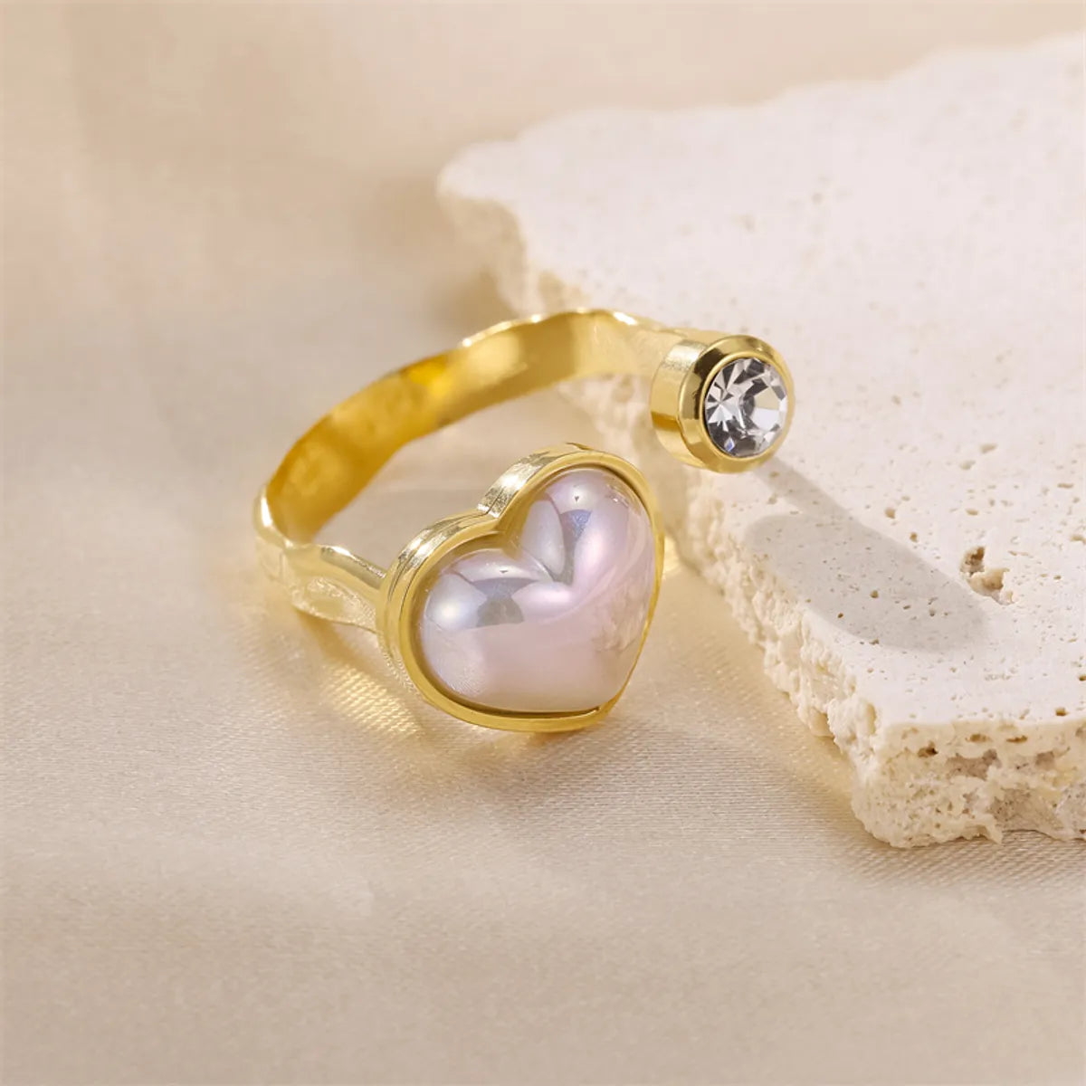 Wholesale Shiny Heart Shape Stainless Steel Inlay Zircon Open Rings