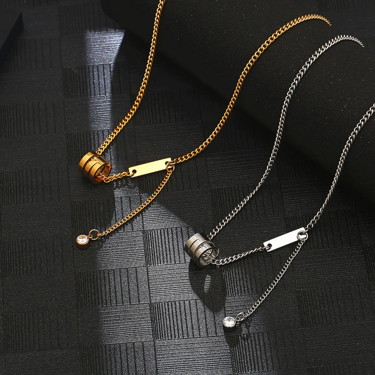 Wholesale Simple Style Commute Solid Color Stainless Steel Pendant Necklace