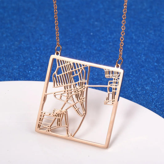 Wholesale Simple Style Commute Solid Color Titanium Steel Plating Gold Plated Pendant Necklace