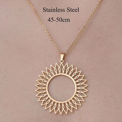 Wholesale Jewelry Simple Style Cross Devil'S Eye Star 201 Stainless Steel 18K Gold Plated Polishing Plating Pendant Necklace