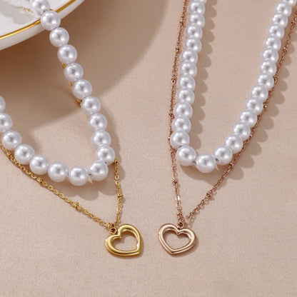 Wholesale Simple Style Heart Shape Shell Titanium Steel Plating Pendant Necklace