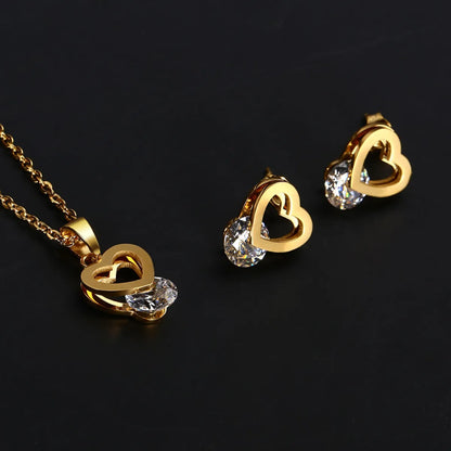 Wholesale Simple Style Heart Shape Titanium Steel Inlay Artificial Gemstones Jewelry Set